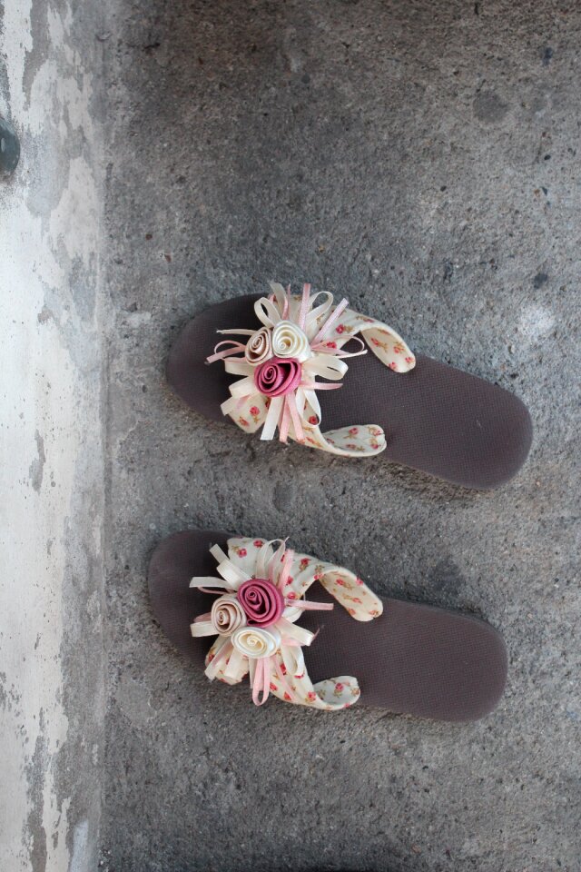 Women's shoes sandals mountain pine