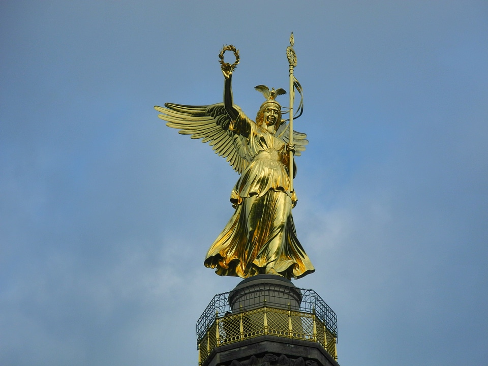 Gold else capital places of interest