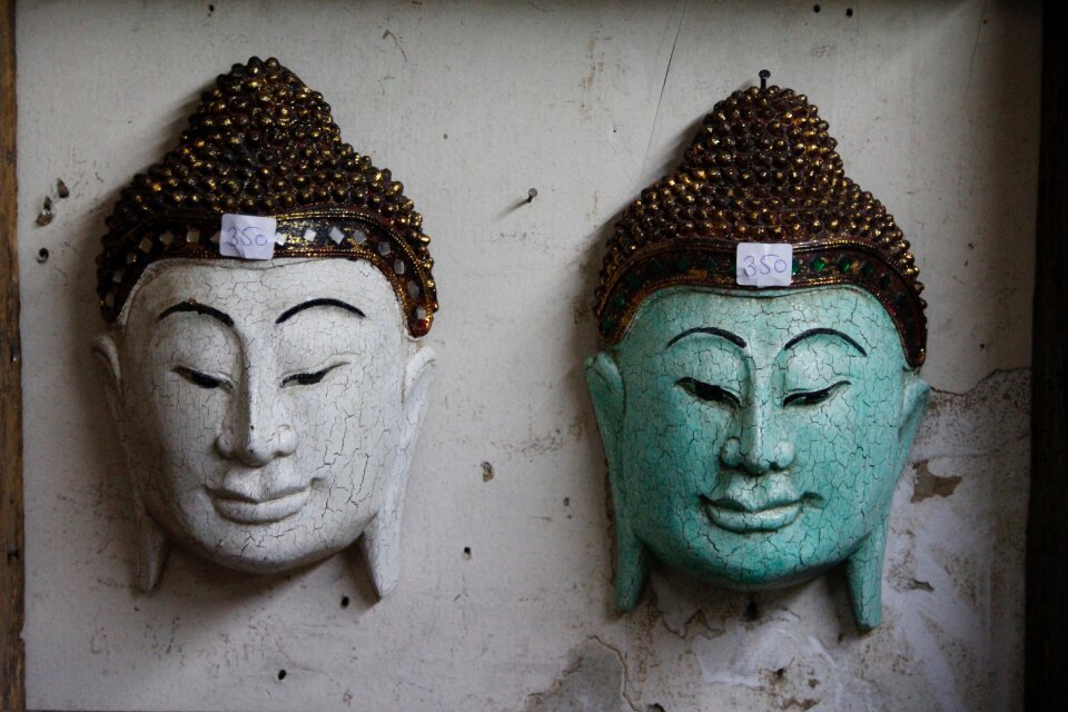 Decoration asia sculpture