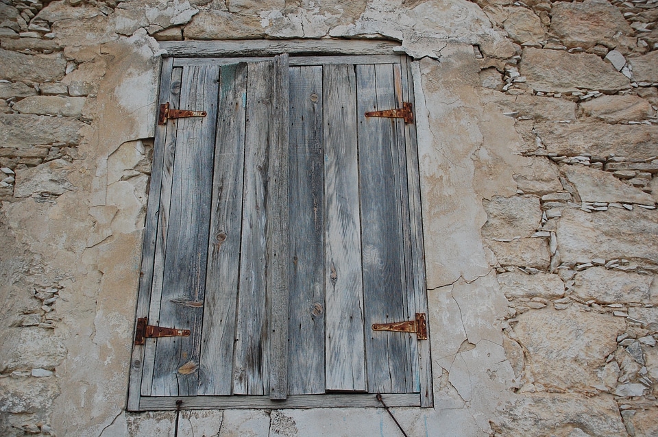 Cyprus facade natural stone