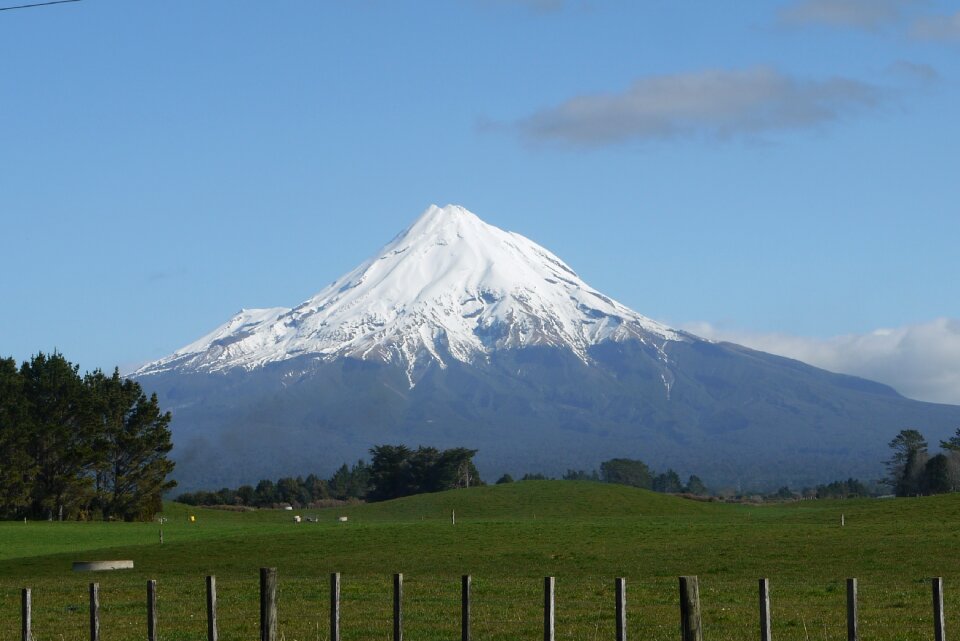 Volcano zealand egmont