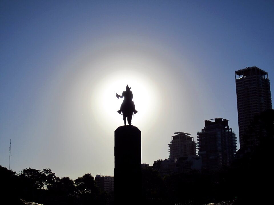Monument sky romantic