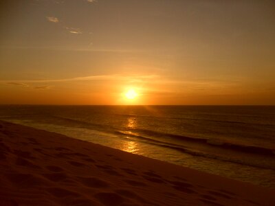 Horizon sunset beach