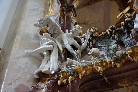 Building baroque faith