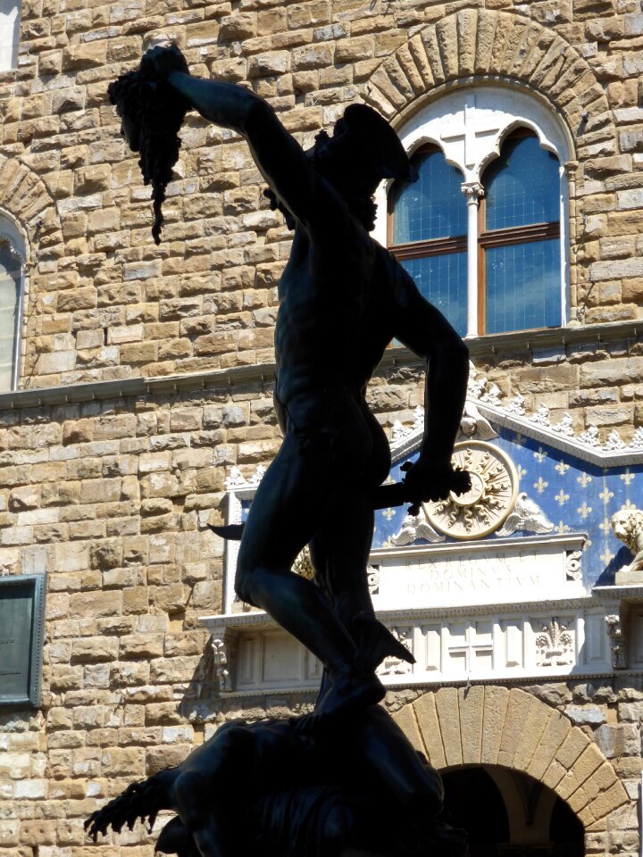Loggia dei lanzi benvenuto cellini florence