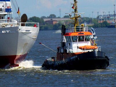 Hamburg ship water photo