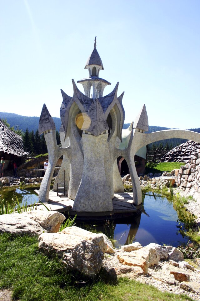 Fairy tales palace lake
