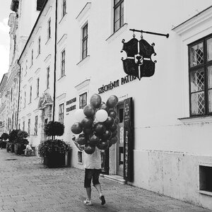 Reluctant to györ ballons