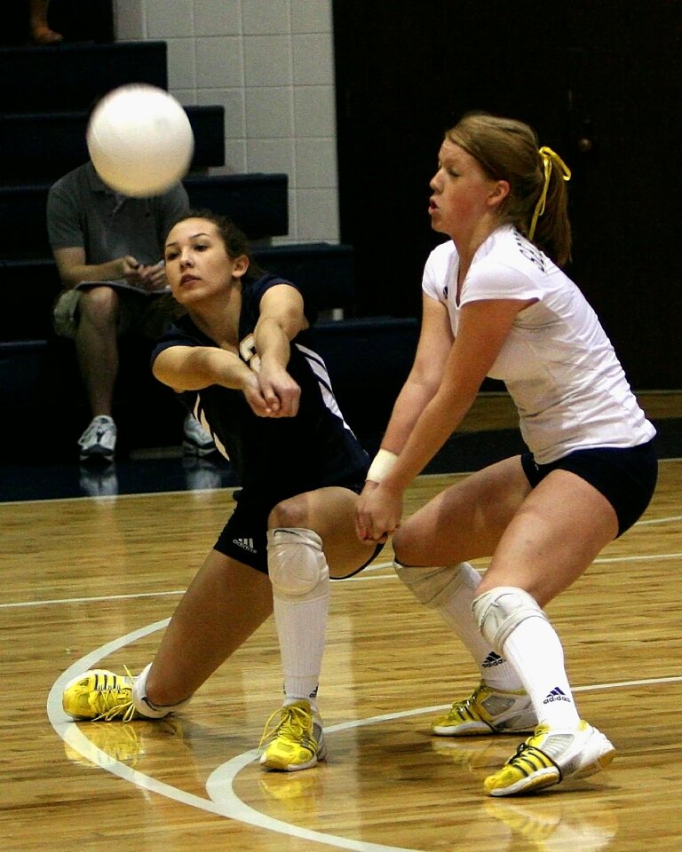 Volley girl athletic