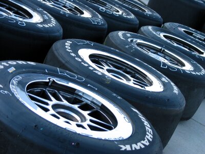 Car racing wheel race