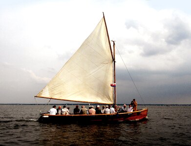 Water sailing vessel mast photo