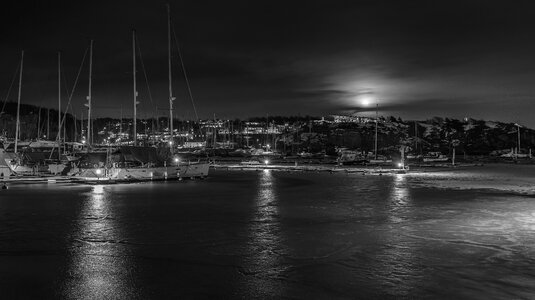 Black white pier