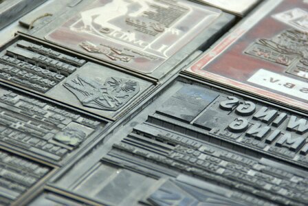 Lead forme typesetting