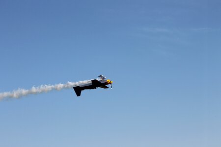 Red-bull red bull flyer