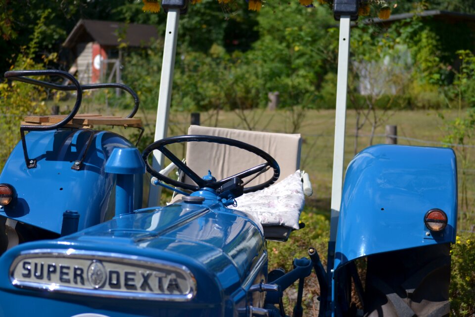Oldtimer farming antique
