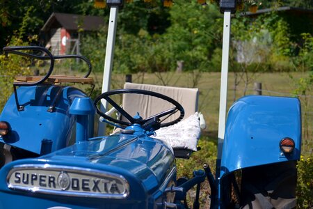 Oldtimer farming antique