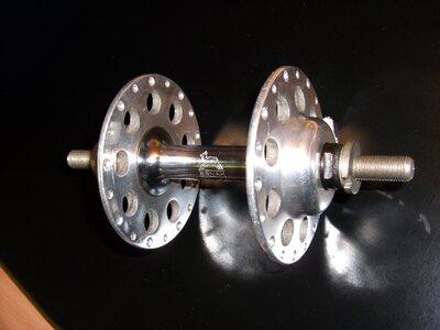 Close up hub detail photography
