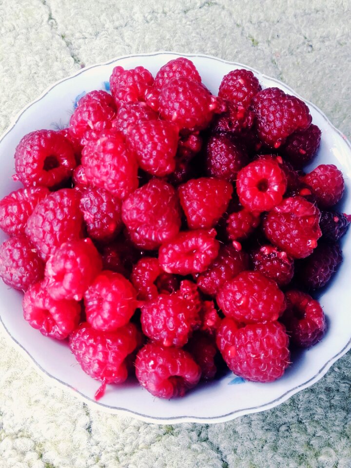Lean fresh ripe fruit