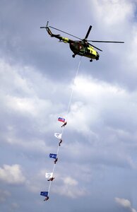 Skydivers the sky airshow