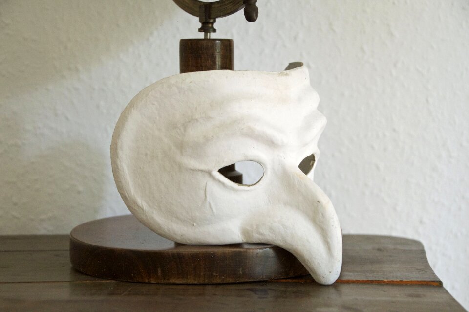 Nose theater venice