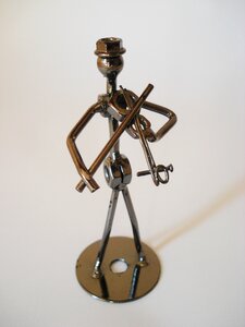 Violinist metal scrap