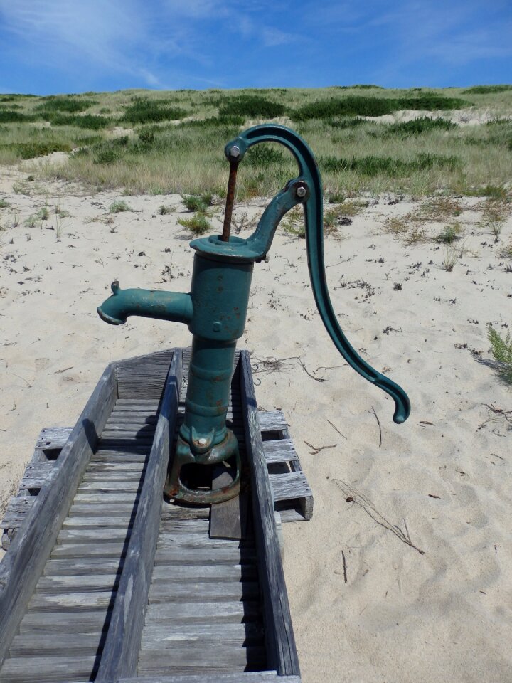 Old pumping desert