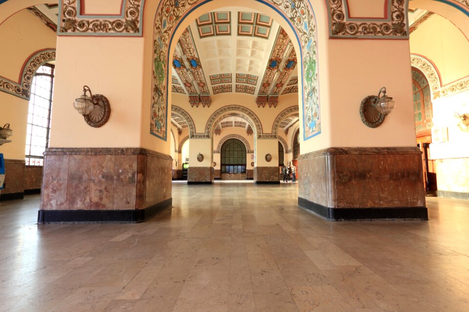 Station hall