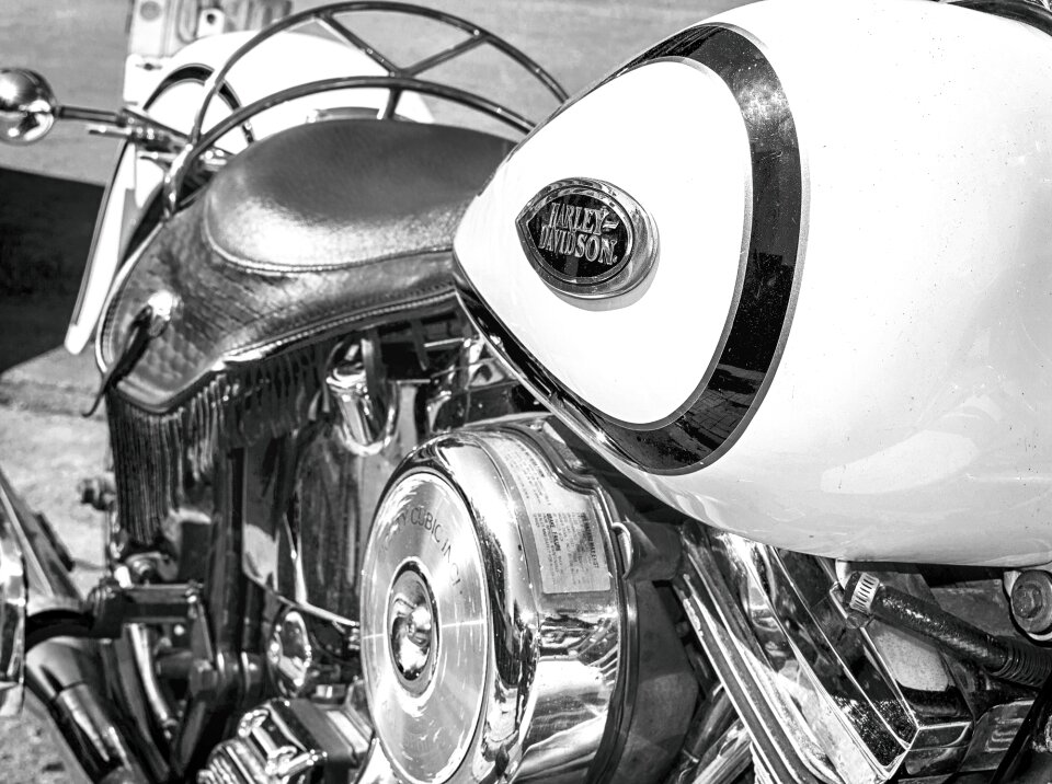 Transport engine transportation
