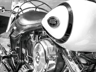 Transport engine transportation