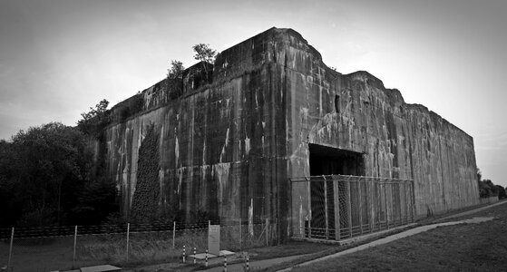 Bunker valentin building ruin photo