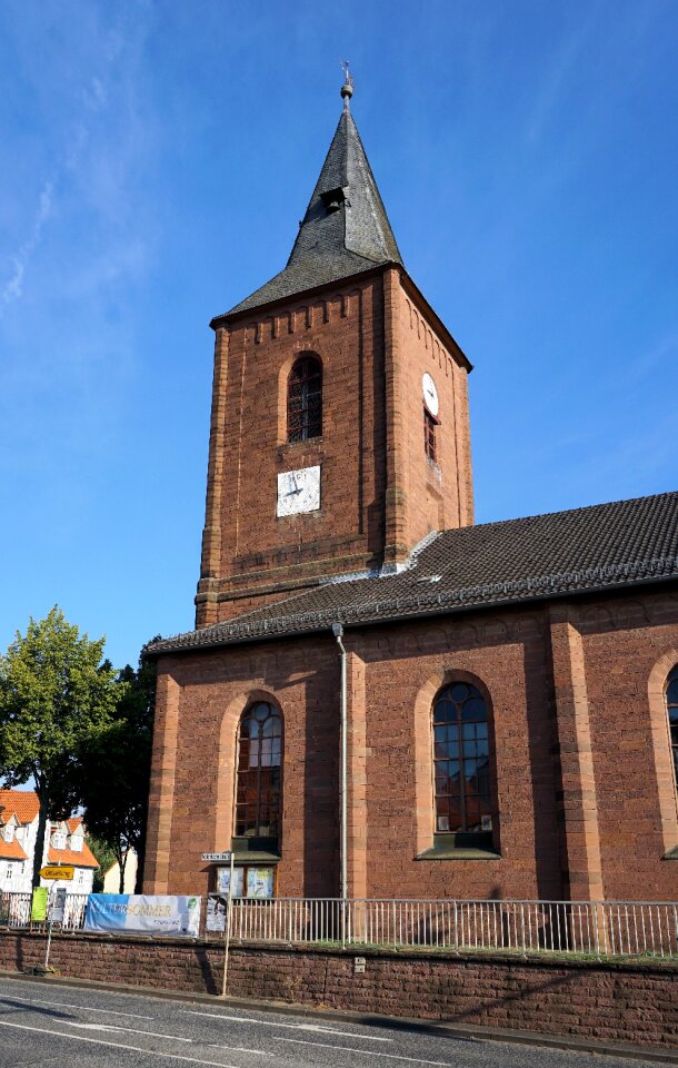 Building architecture christian