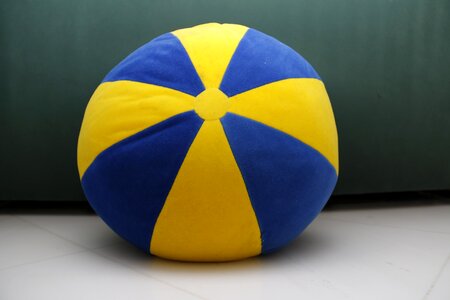 Ball sofa luggage