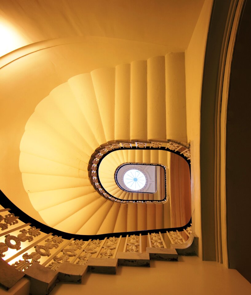 Spiral staircase post post office