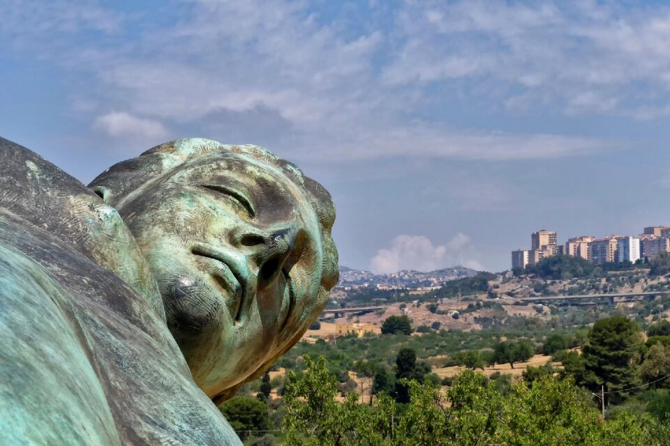 Valley temples statue bronze