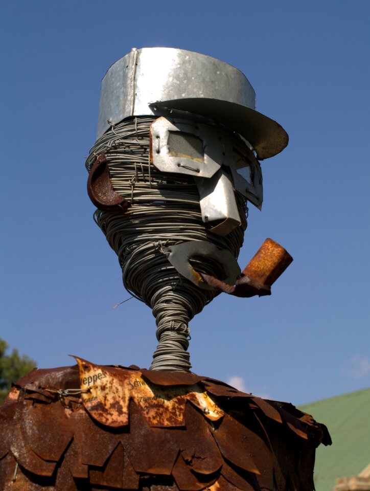 Artistic sculpture
