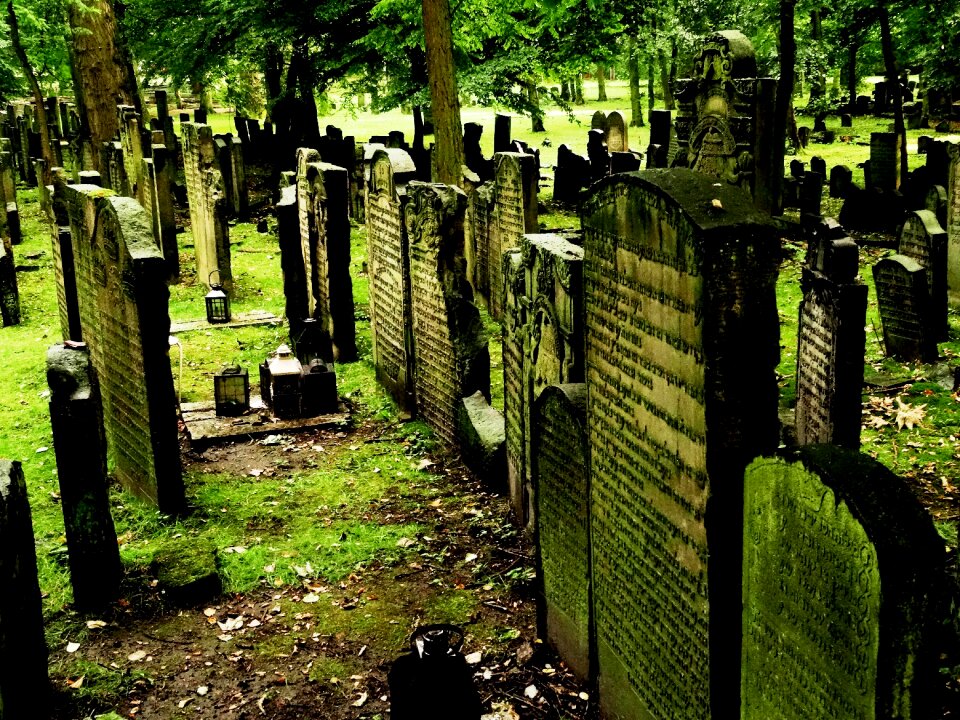 Grave stones tomb commemorate