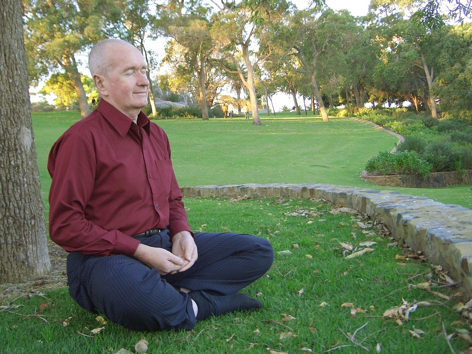 Meditate wat phra dhammakaya