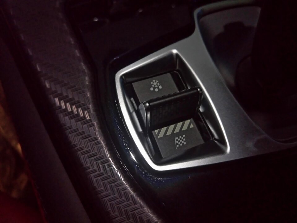 Vehicle automobile f-type