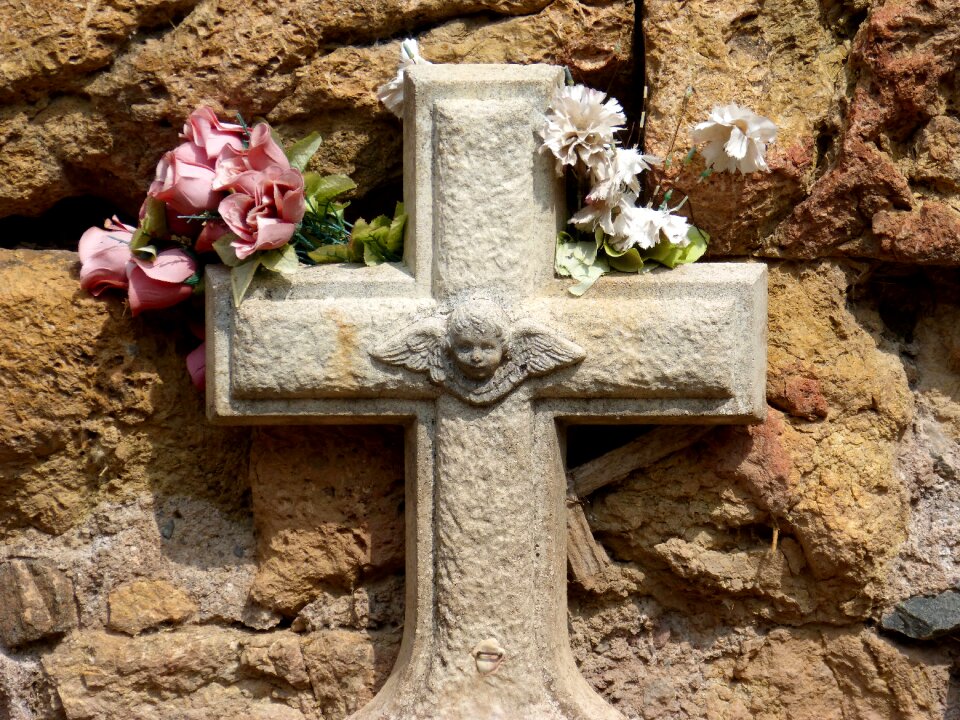 Dead child angel cherub