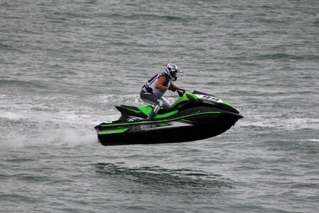 Sea speed sport