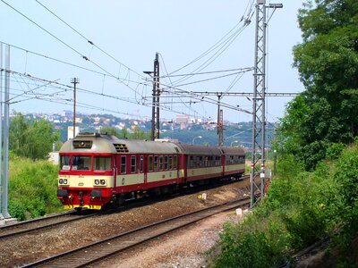 The contact line travel motorák