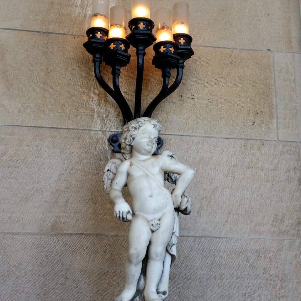 Religion sculpture angelic