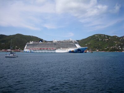 Tortola ship cruise photo