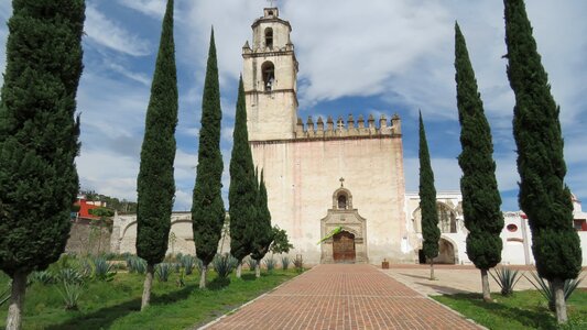 Tlacotepec convent atrium