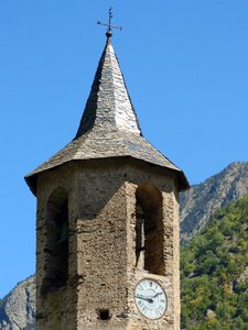 Romanesque pyrenee catalunya llessui