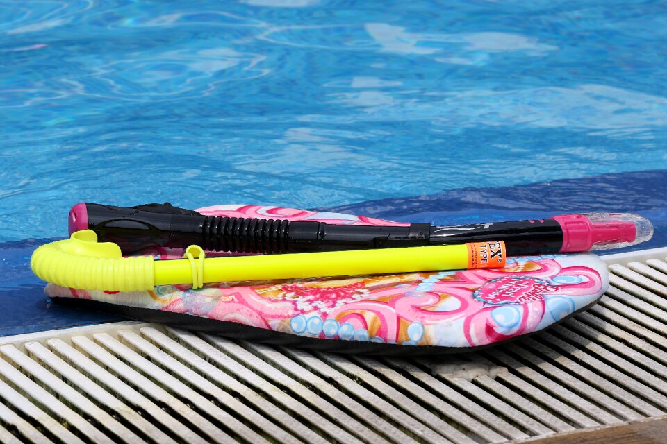 Pool accessories tube