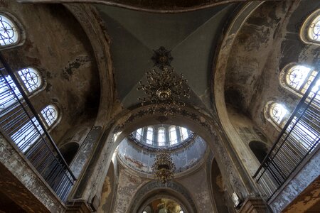 Architecture catholic interior photo
