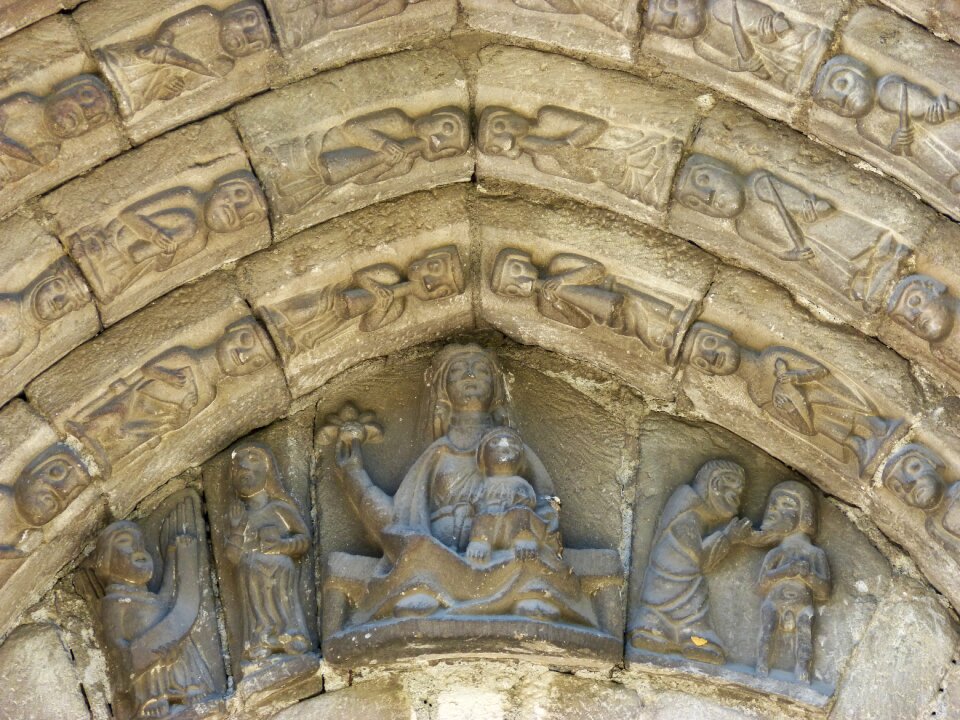 Tredós val d'aran romanesque