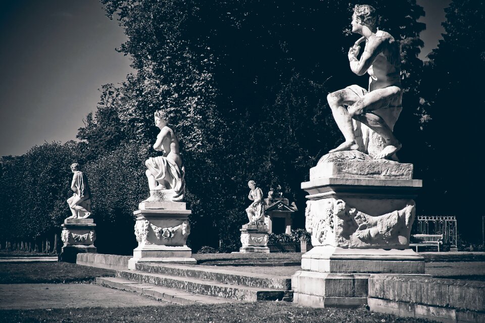 Stone figure figure stone sculpture