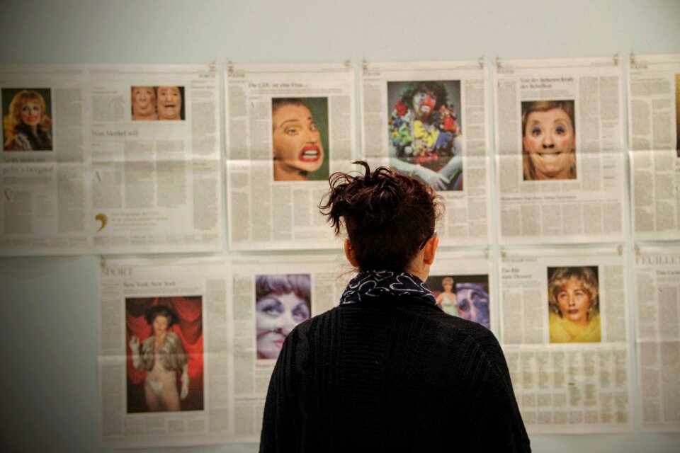 Visitors museum art